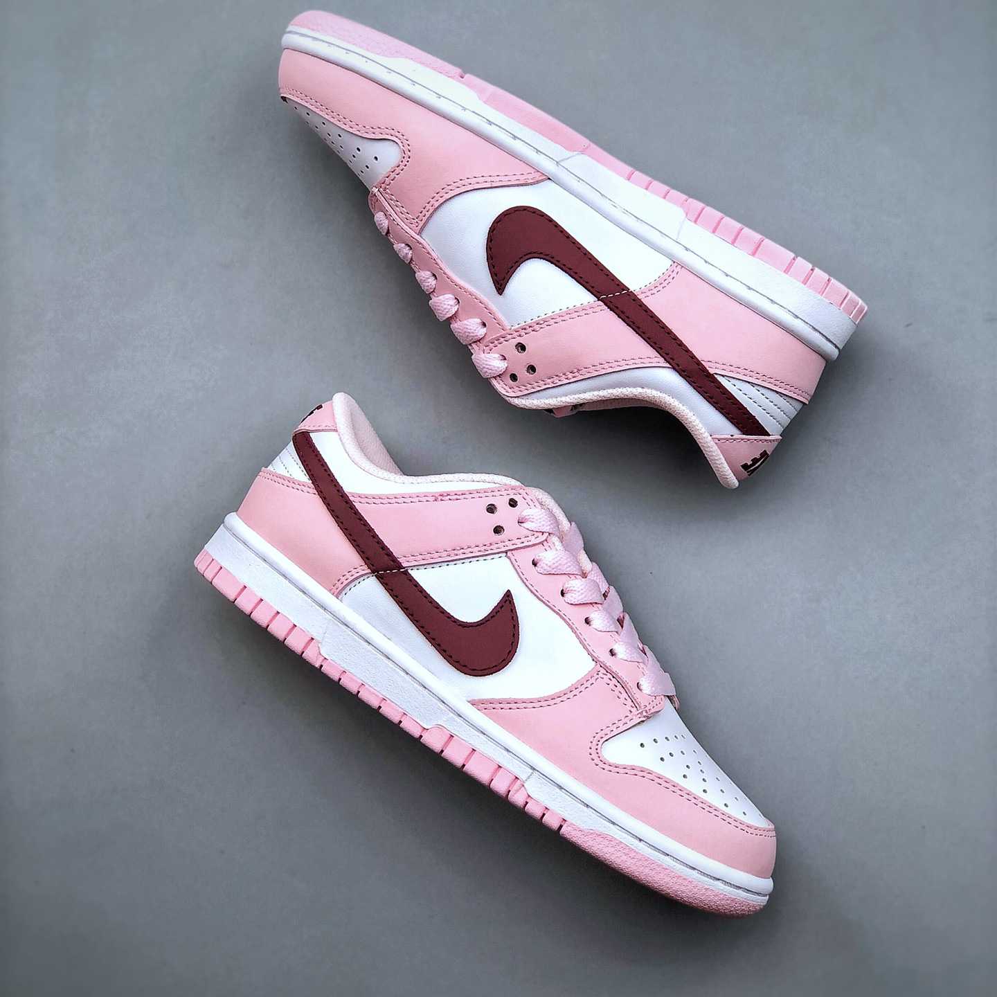 Nike Nk Dunk SB Low Sneakers       CW1590-601 - DopestKickz