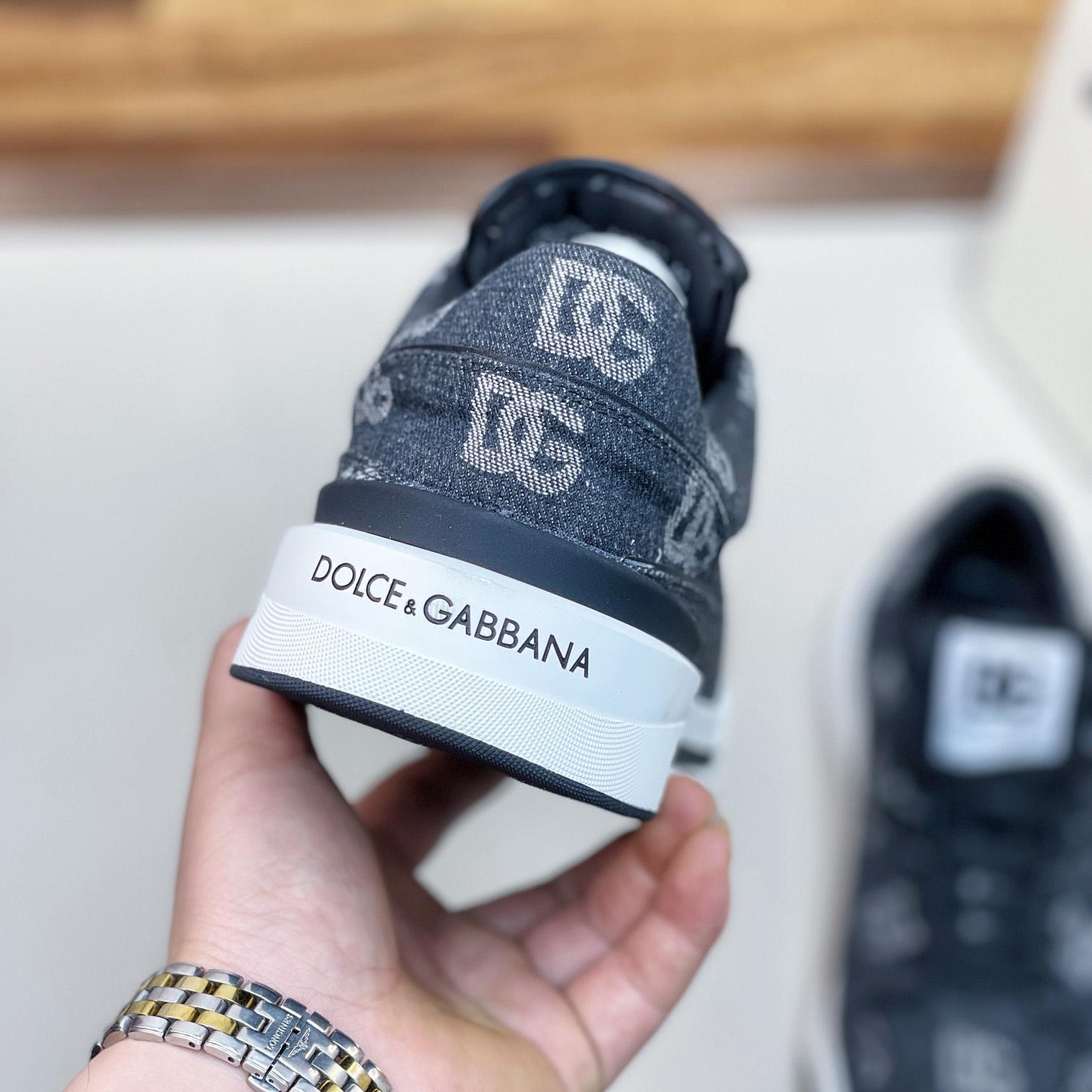 Dolce & Gabbana New Roma Sneakers With Denim Logo - DopestKickz