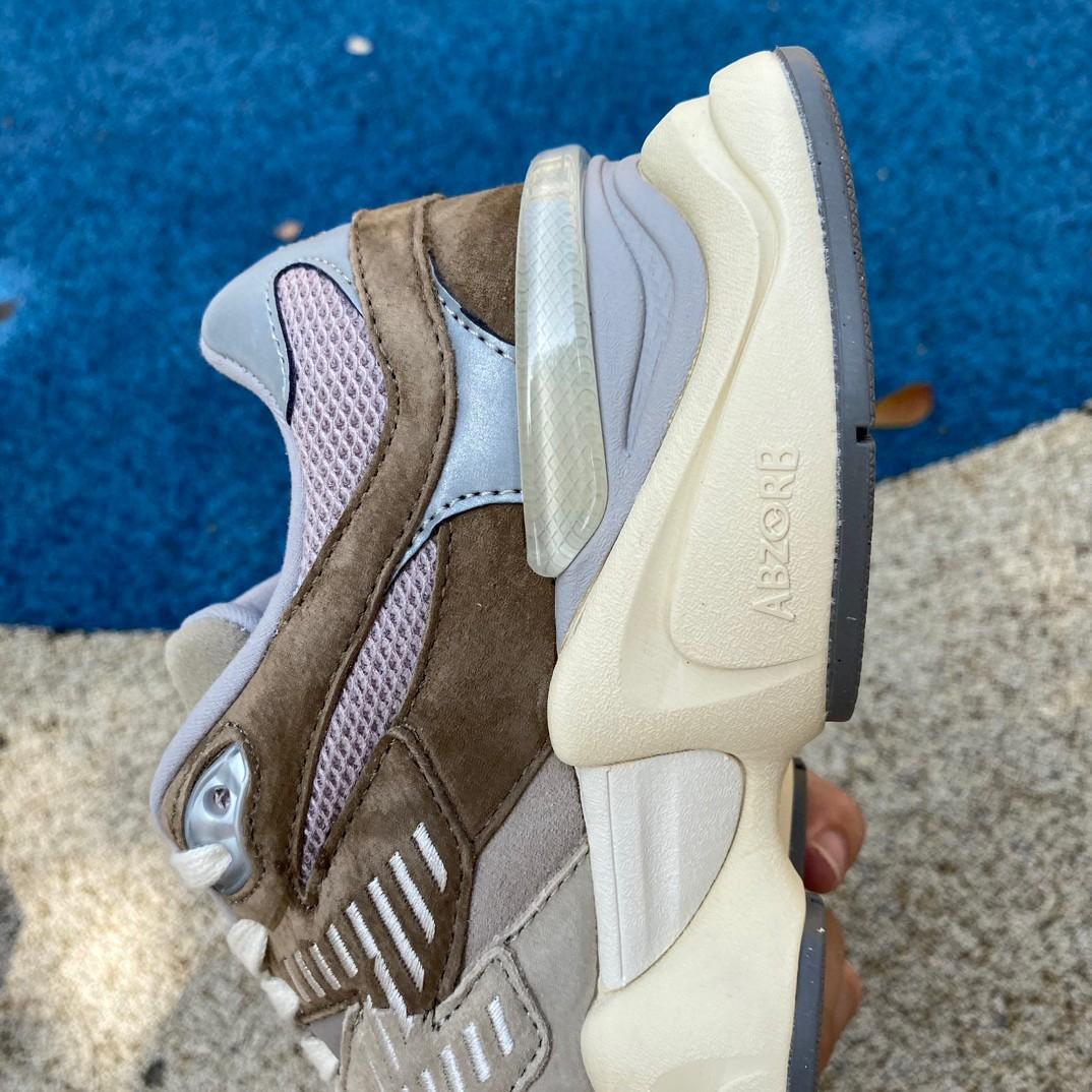 New Balance 9060 Sneakers        U9060MUS - DopestKickz