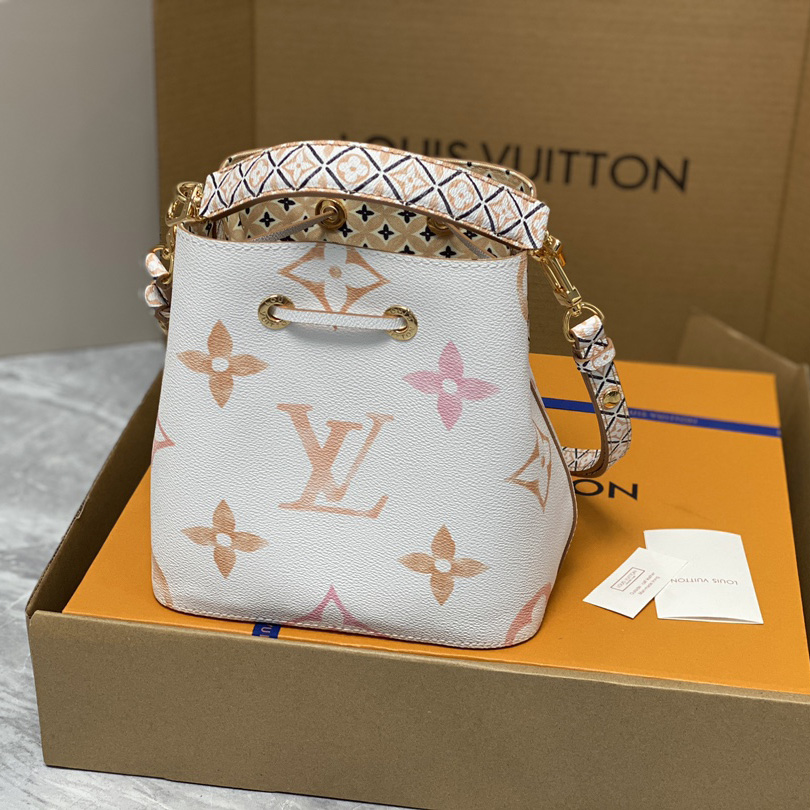 Louis Vuitton Néonoé BB  (20 x 20 x 13 cm)  M22985 - DopestKickz