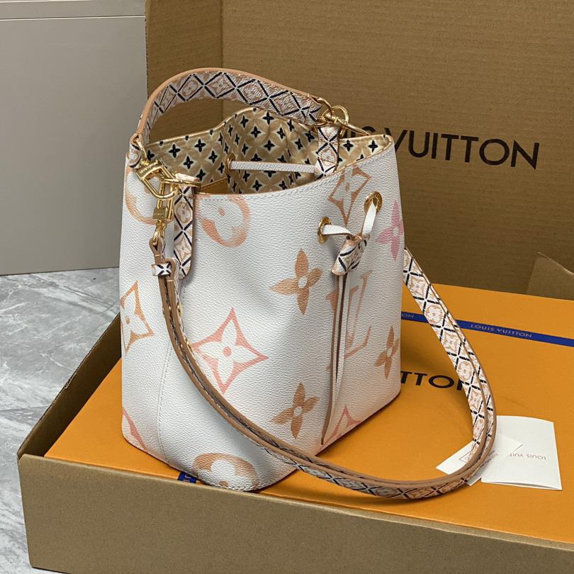 Louis Vuitton Néonoé BB  (20 x 20 x 13 cm)  M22985 - DopestKickz