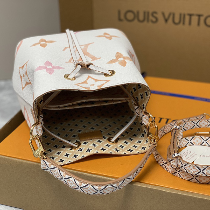 Louis Vuitton Néonoé BB  (20 x 20 x 13 cm)  M22985 - DopestKickz