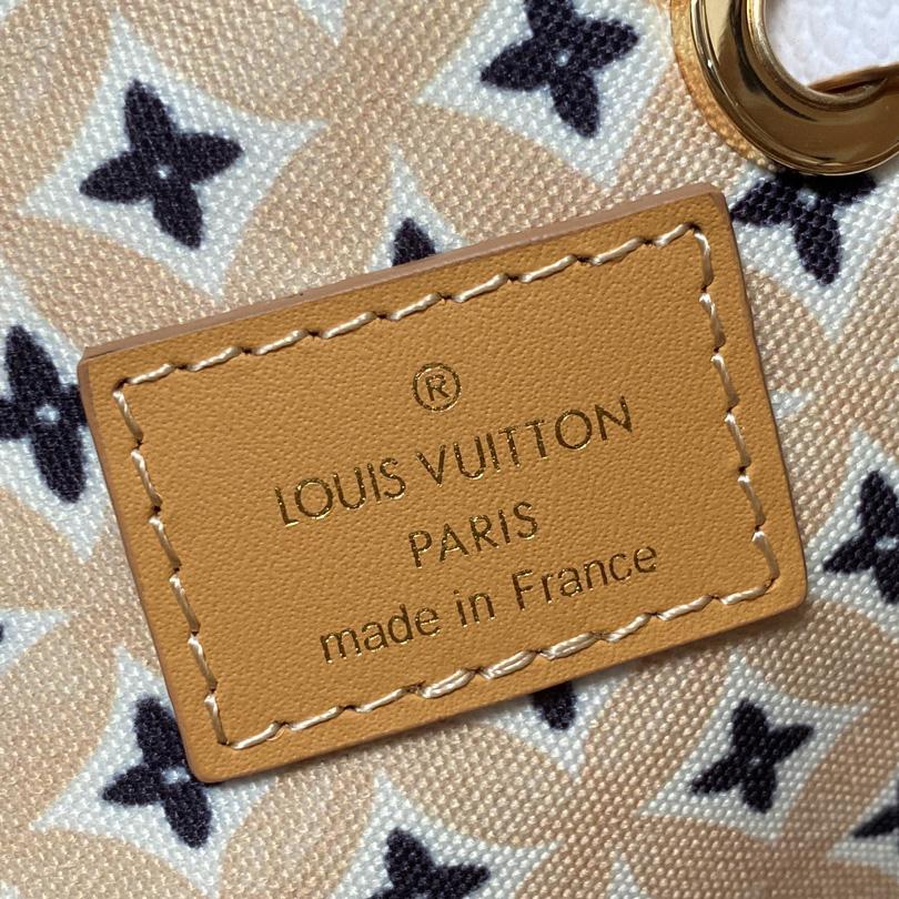 Louis Vuitton Néonoé BB  (20 x 20 x 13 cm)  M22985 - DopestKickz
