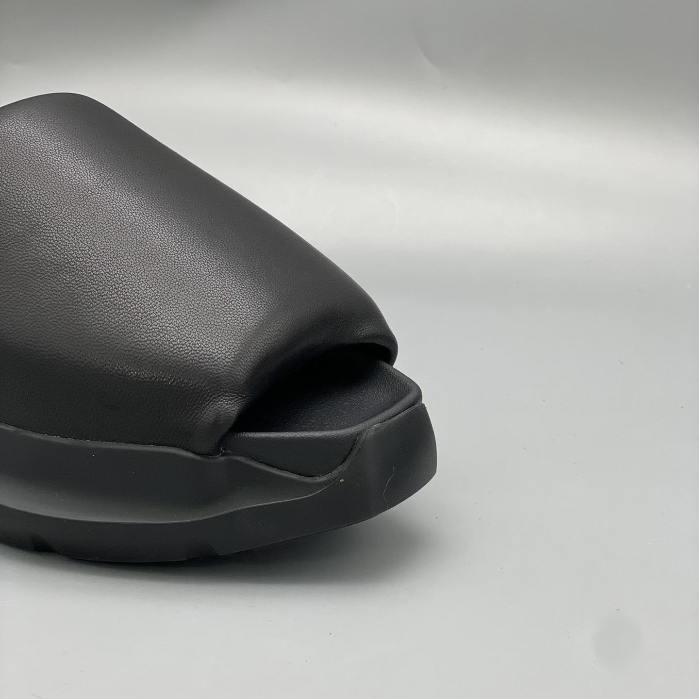 Rick Owens SS23 Edfu Geth Puffer Slide In Black - DopestKickz