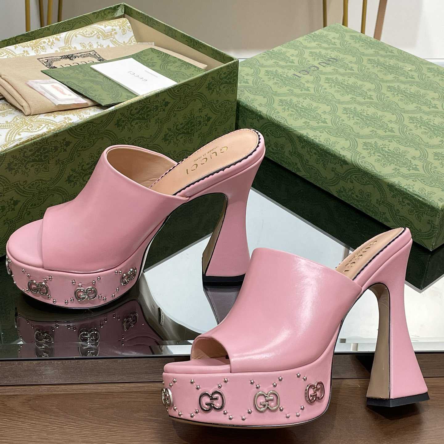 Gucci Women's Platform Slide Sandal - DopestKickz