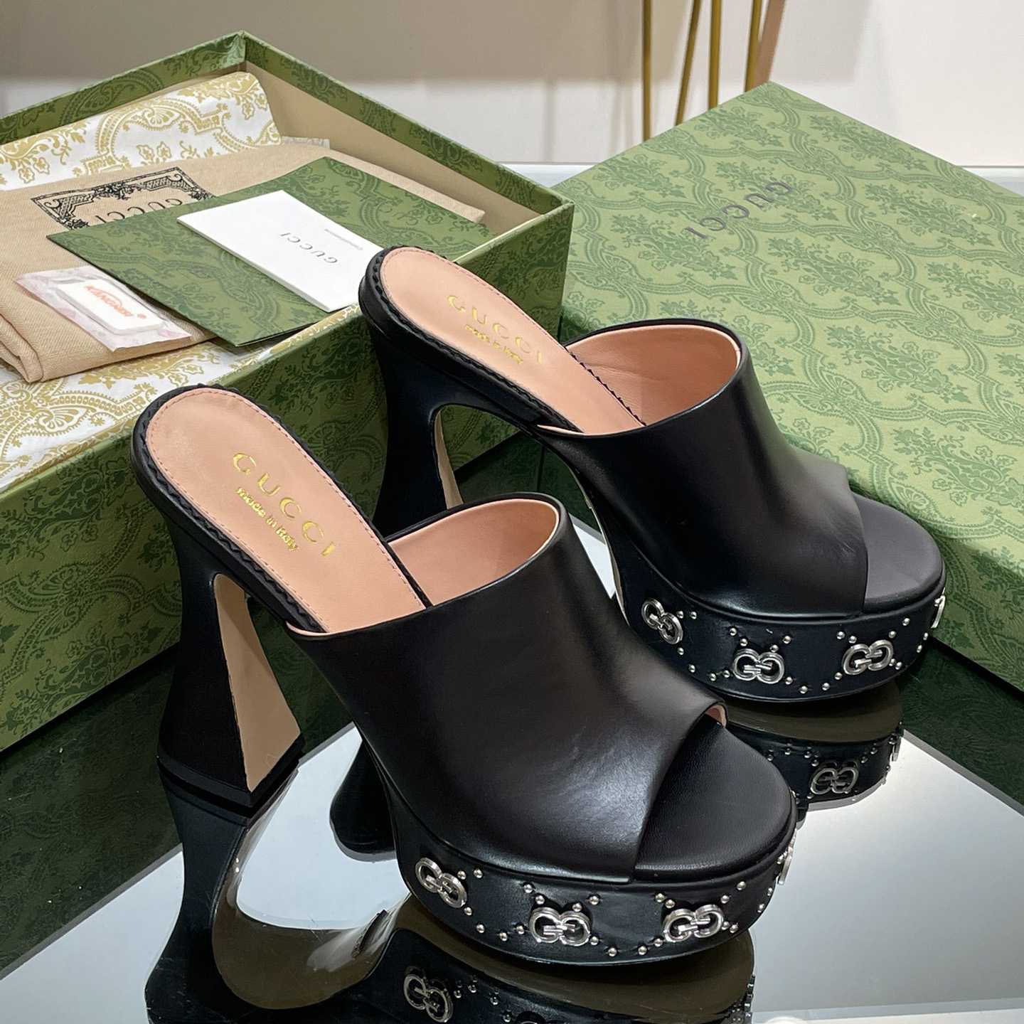 Gucci Women's Platform Slide Sandal - DopestKickz