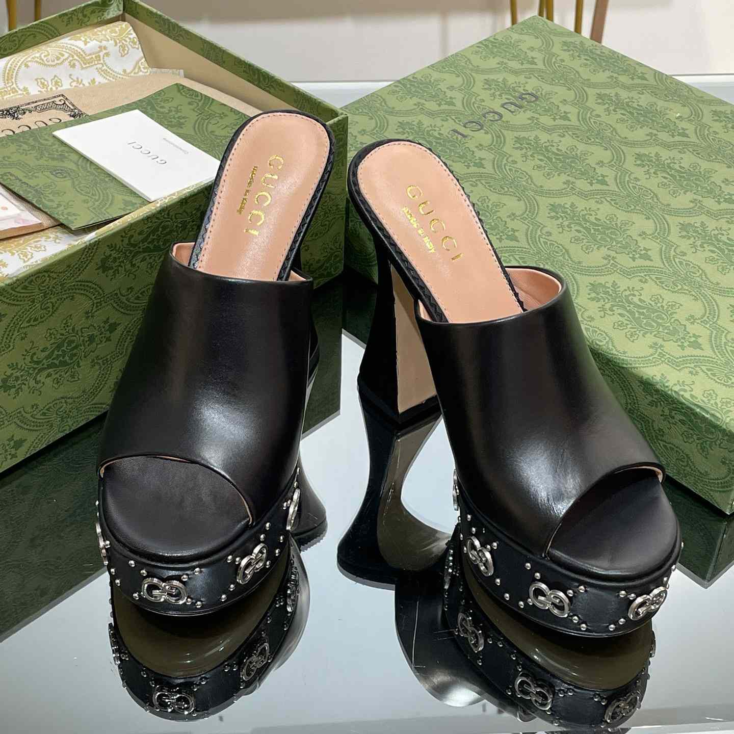 Gucci Women's Platform Slide Sandal - DopestKickz