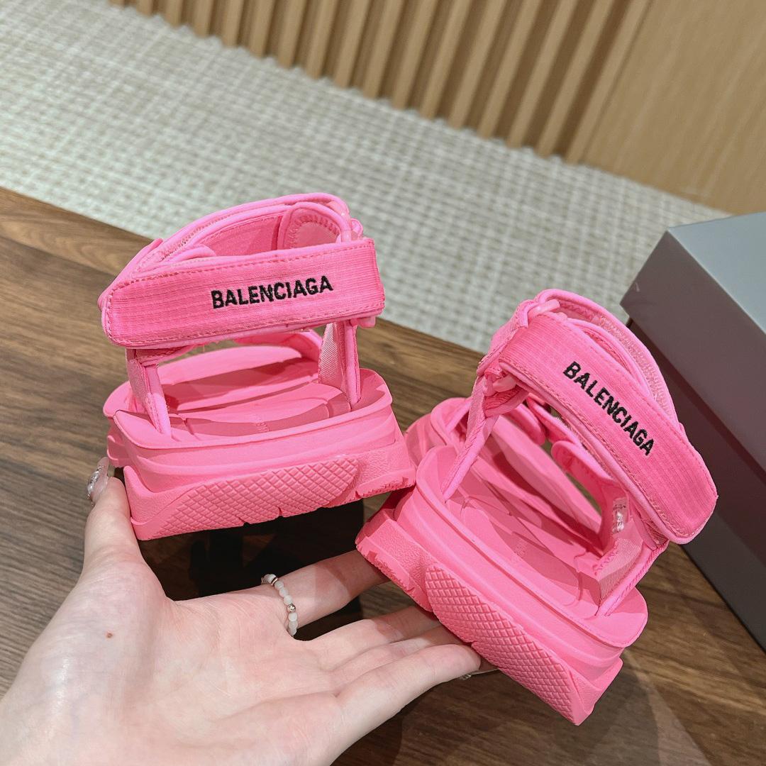 Balenciaga Women's Tourist Sandal In Pink - DopestKickz