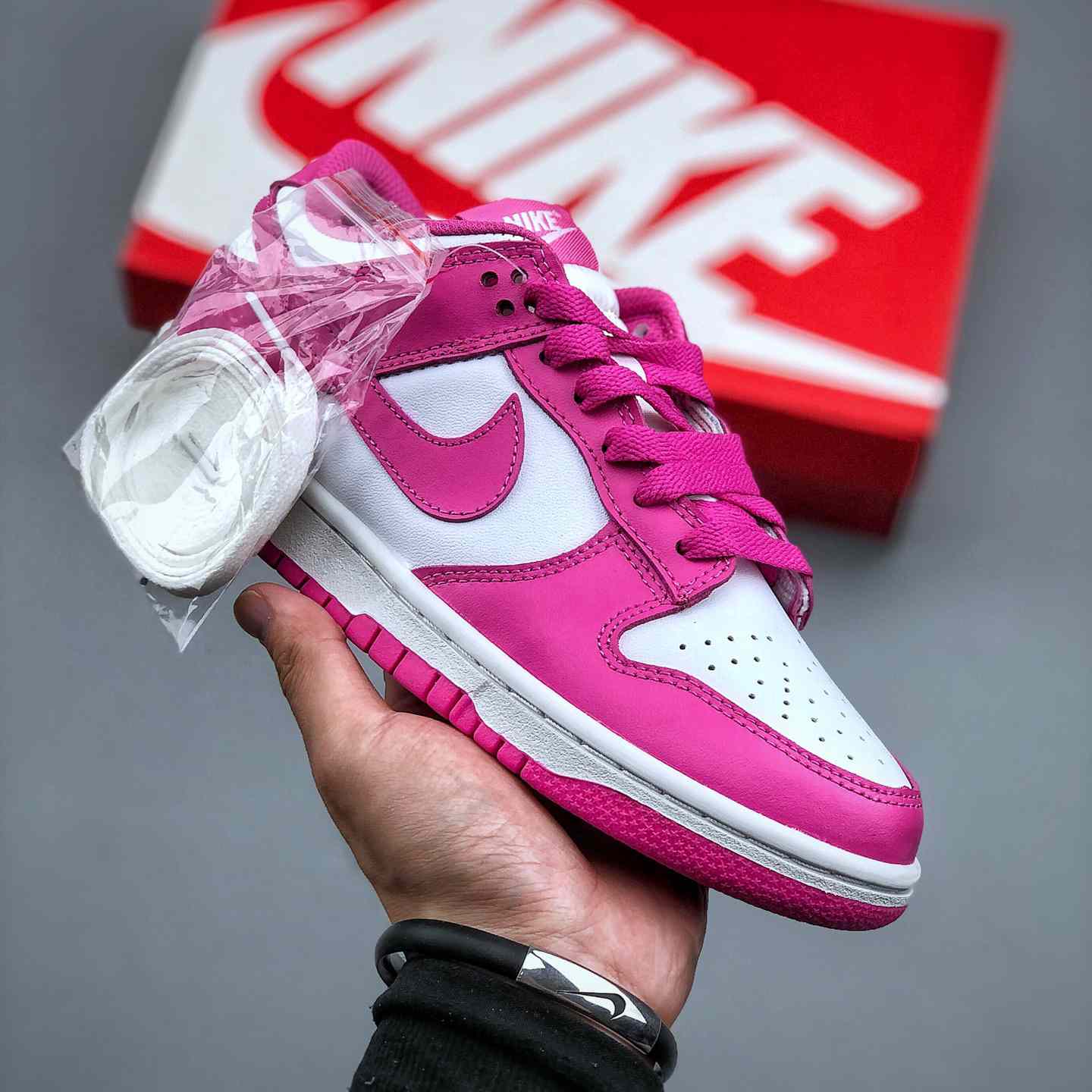 Nike Nk Dunk Low  Sneakers        FJ0704-100 - DopestKickz