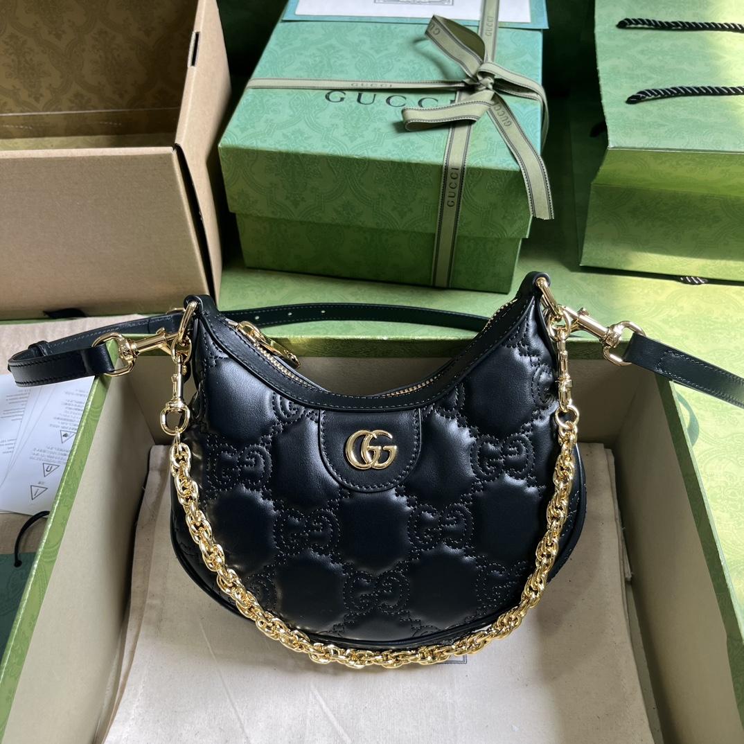 Gucci GG Matelasse Mini Bag(21x 14x 6cm) - DopestKickz