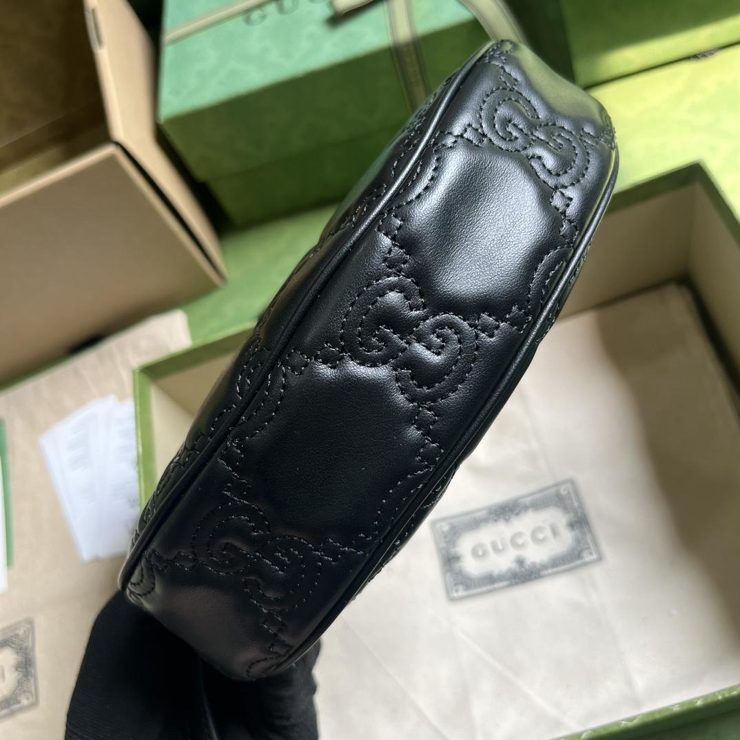 Gucci GG Matelasse Mini Bag(21x 14x 6cm) - DopestKickz