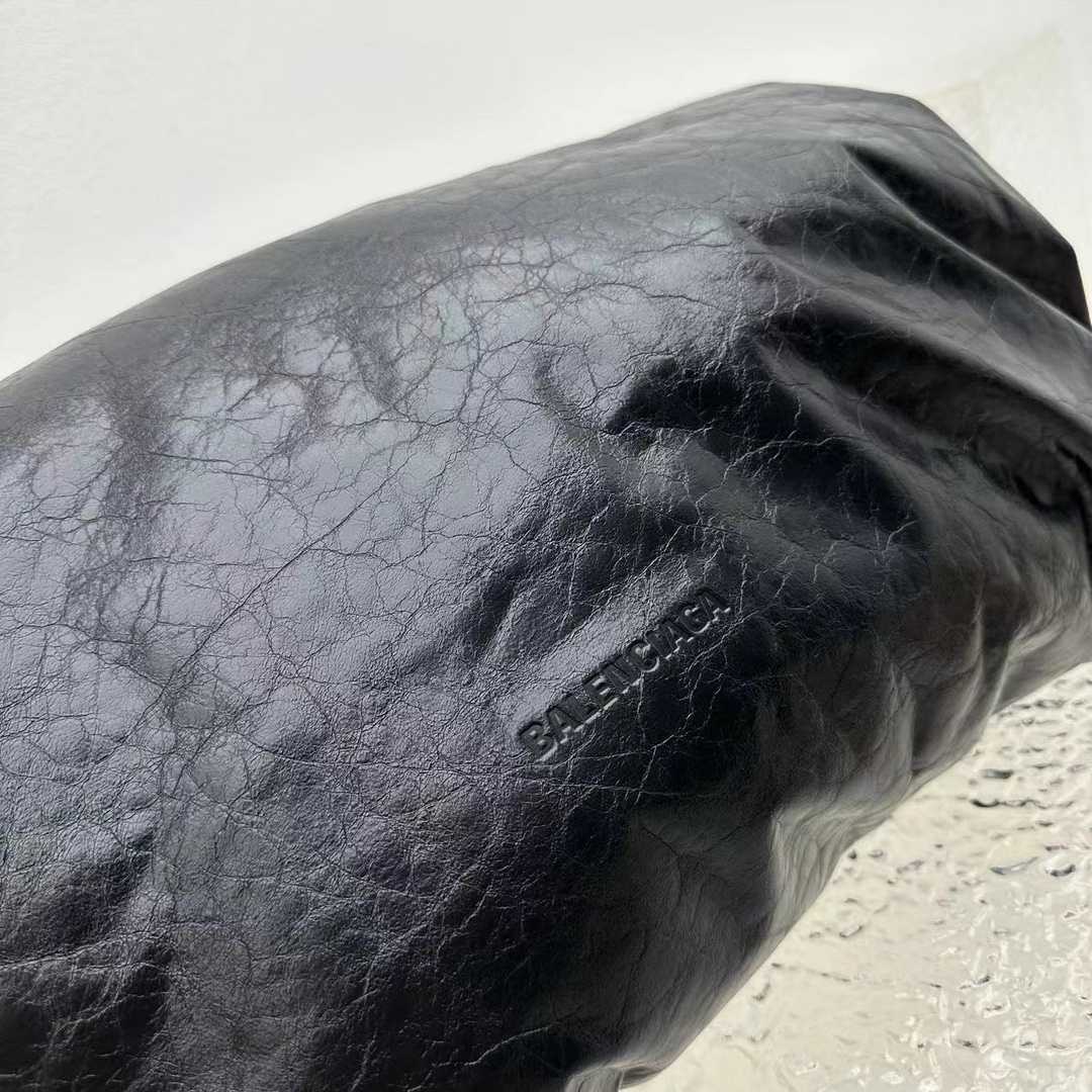 Balenciaga Puffer Large Bag In Black - DopestKickz