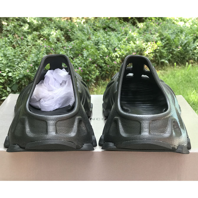 Balenciaga HD Mule In Black  - DopestKickz