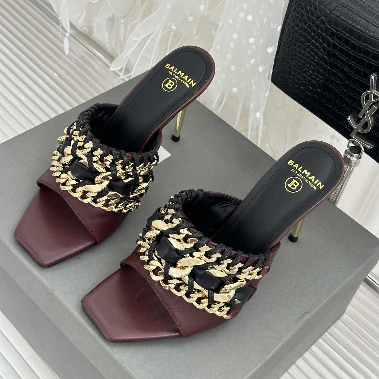 Balmain Chain-link Detail 110mm Pumps - DopestKickz