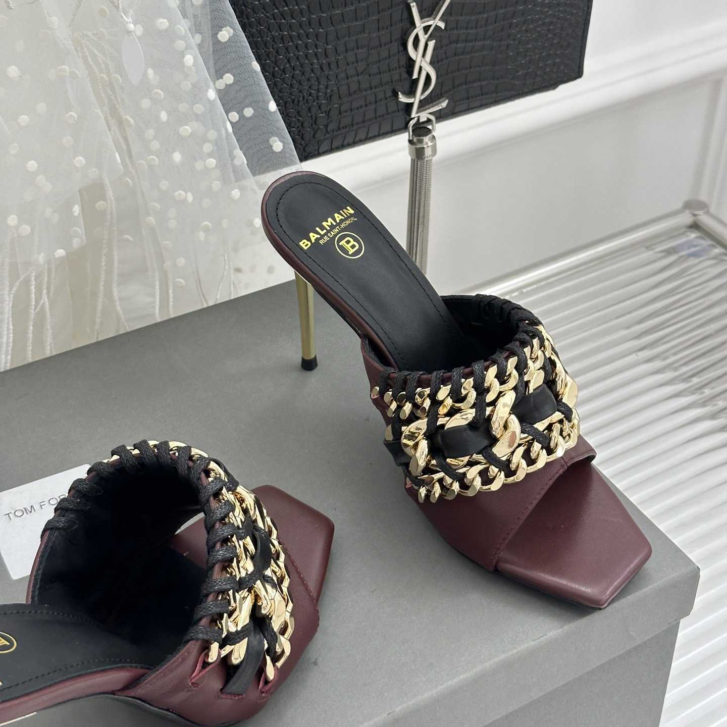 Balmain Chain-link Detail 110mm Pumps - DopestKickz