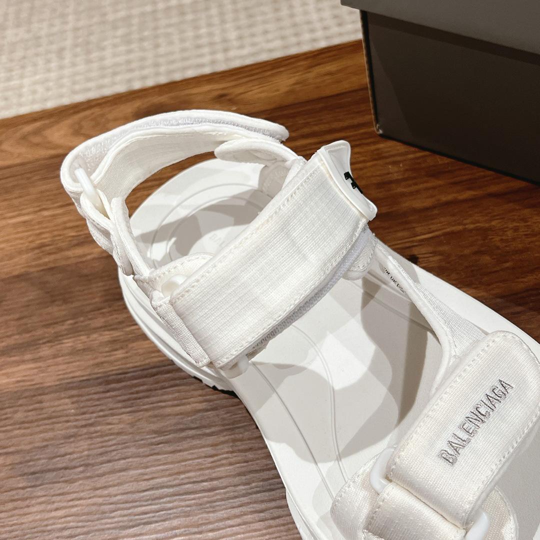 Balenciaga Women's Tourist Sandal In White - DopestKickz