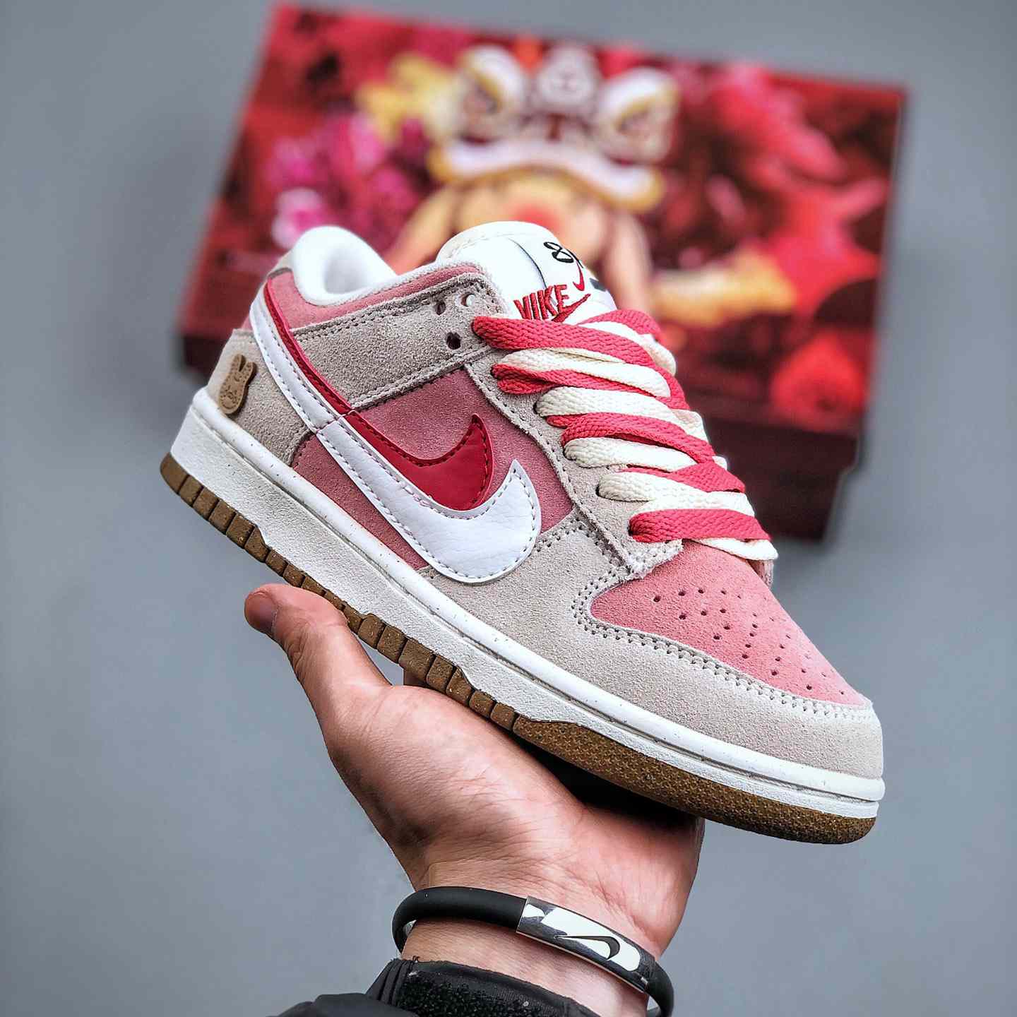 Nike Dunk Low SE Sneaker        DO9457-117 - DopestKickz