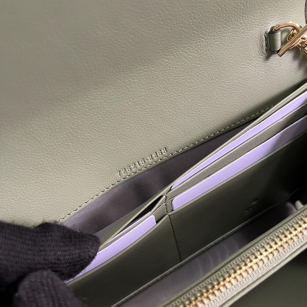 Gucci Blondie Continental Chain Wallet(21x10.5cm) - DopestKickz