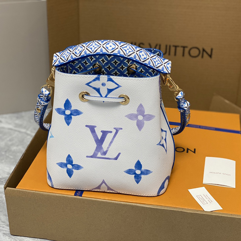 Louis Vuitton Néonoé BB  (20 x 20 x 13 cm)  M22986 - DopestKickz