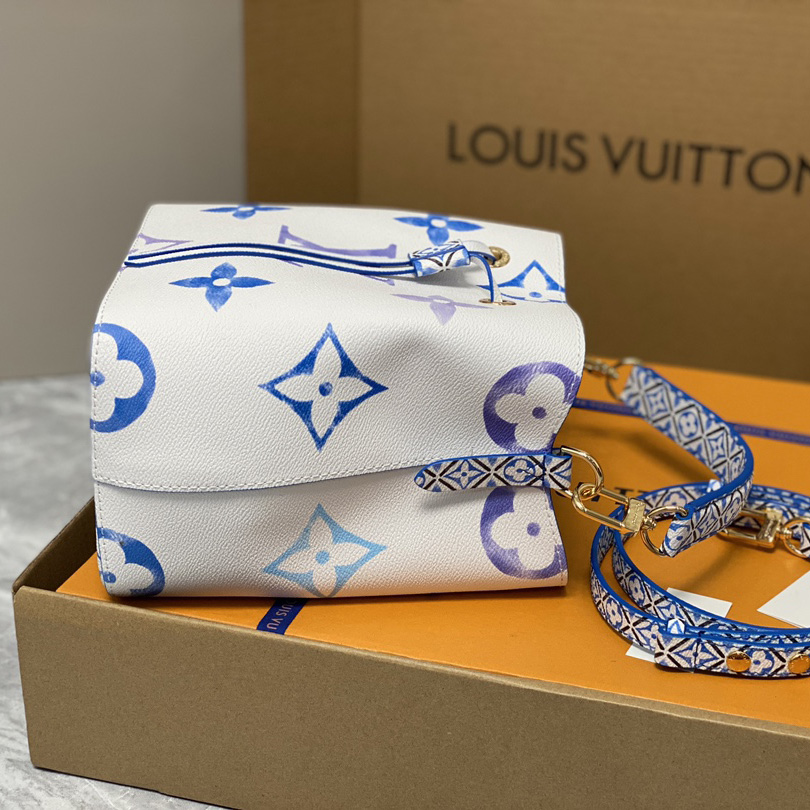 Louis Vuitton Néonoé BB  (20 x 20 x 13 cm)  M22986 - DopestKickz