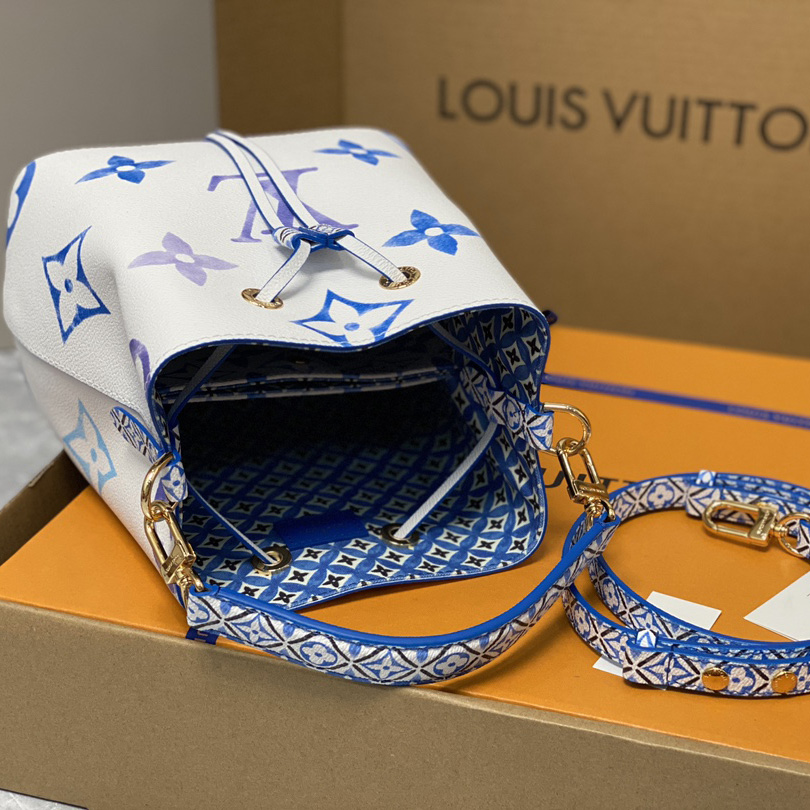 Louis Vuitton Néonoé BB  (20 x 20 x 13 cm)  M22986 - DopestKickz