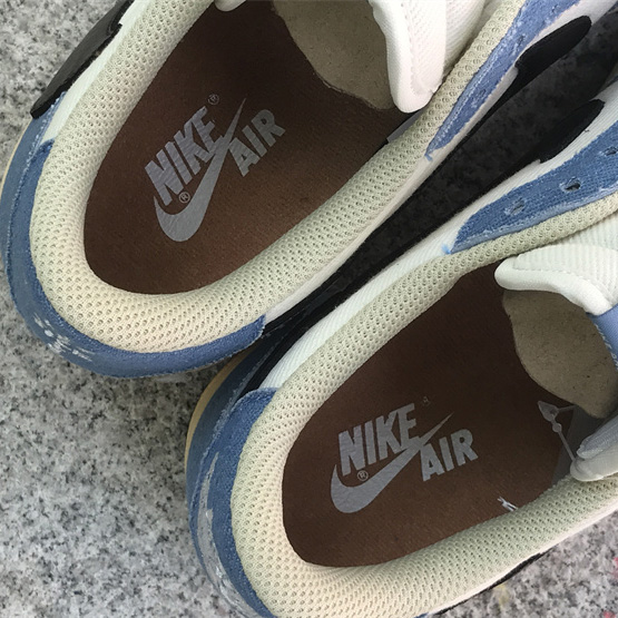 Travis Scott x Air Jordan 1 Low Sneaker      DM7866-992 - DopestKickz