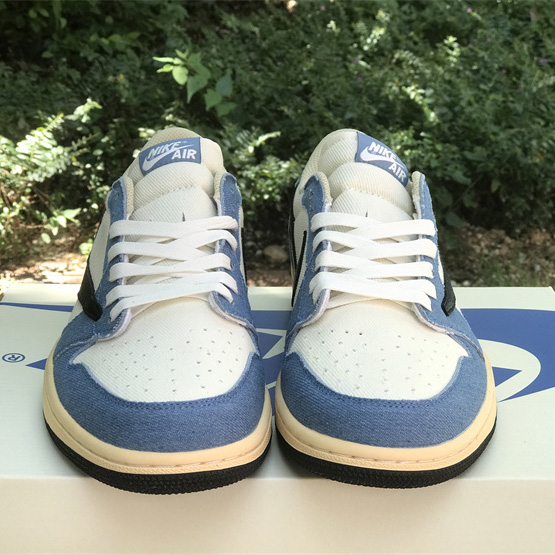 Travis Scott x Air Jordan 1 Low Sneaker      DM7866-992 - DopestKickz