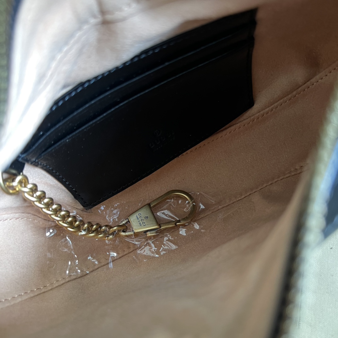 Gucci GG Marmont Half-Moon-Shaped Mini Bag(21.5-11-5cm) - DopestKickz