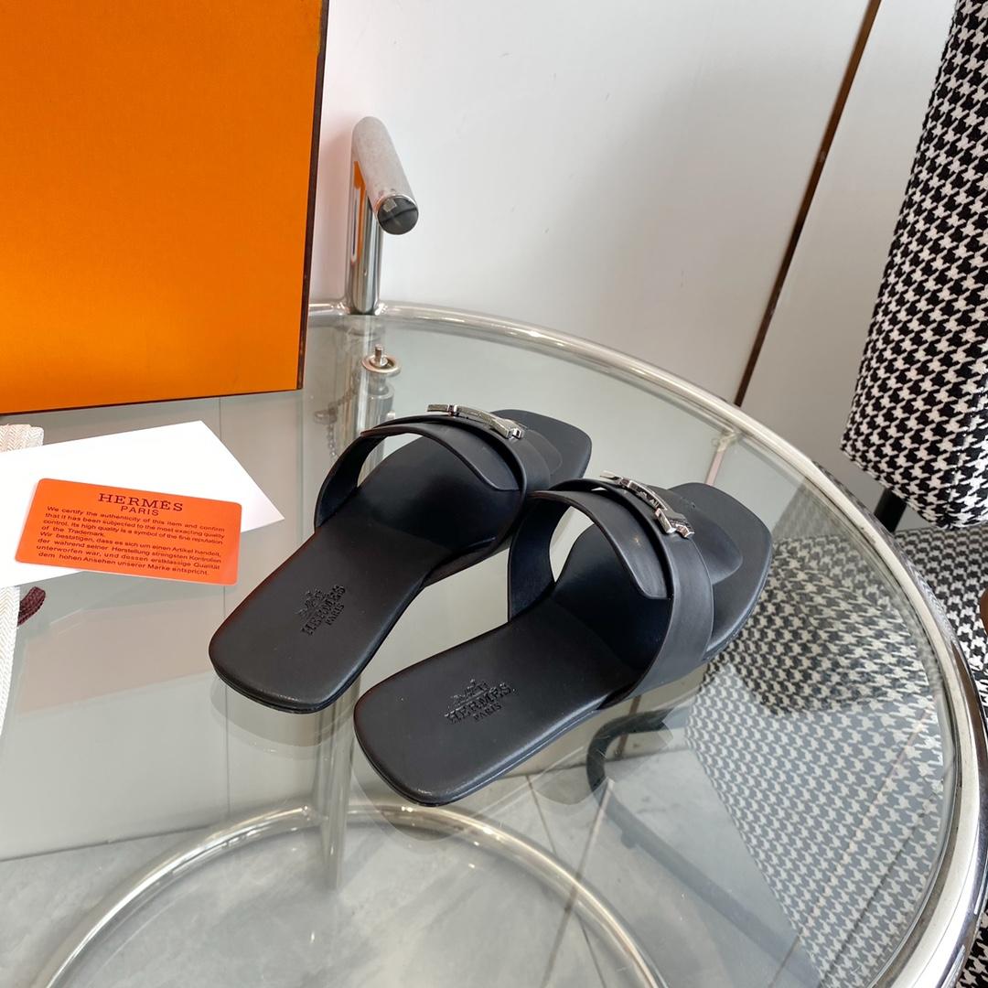 Hermes Galerie Sandal - DopestKickz