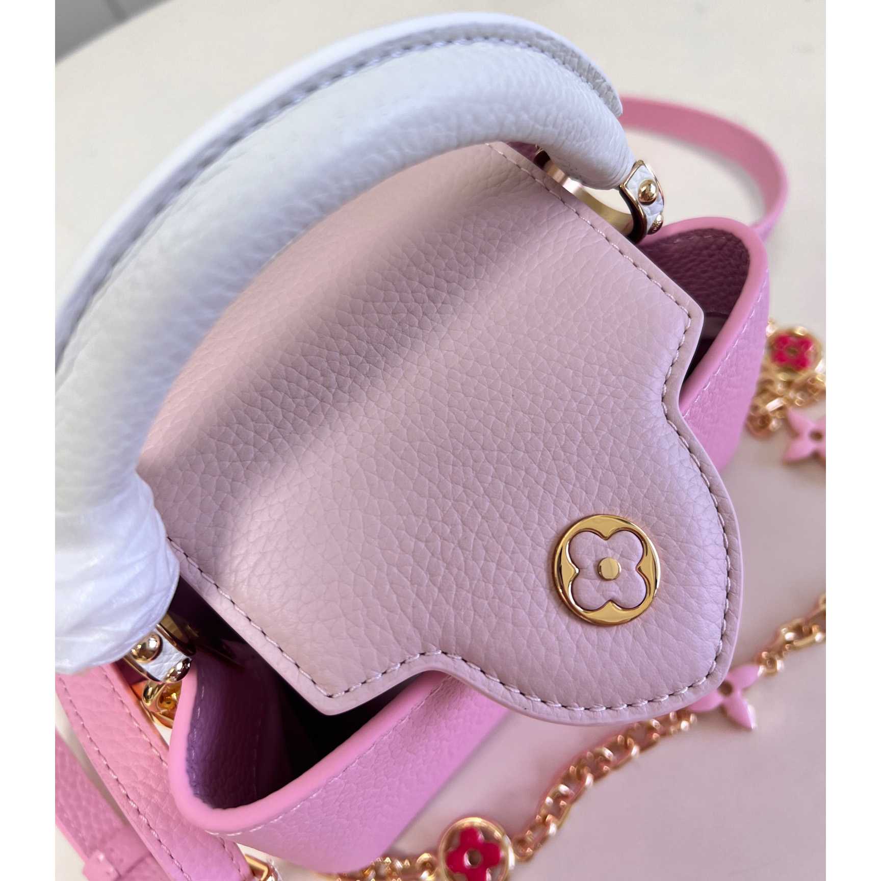 Louis Vuitton Capucines Mini Capucines (21x14x8cm)  M48865 - DopestKickz