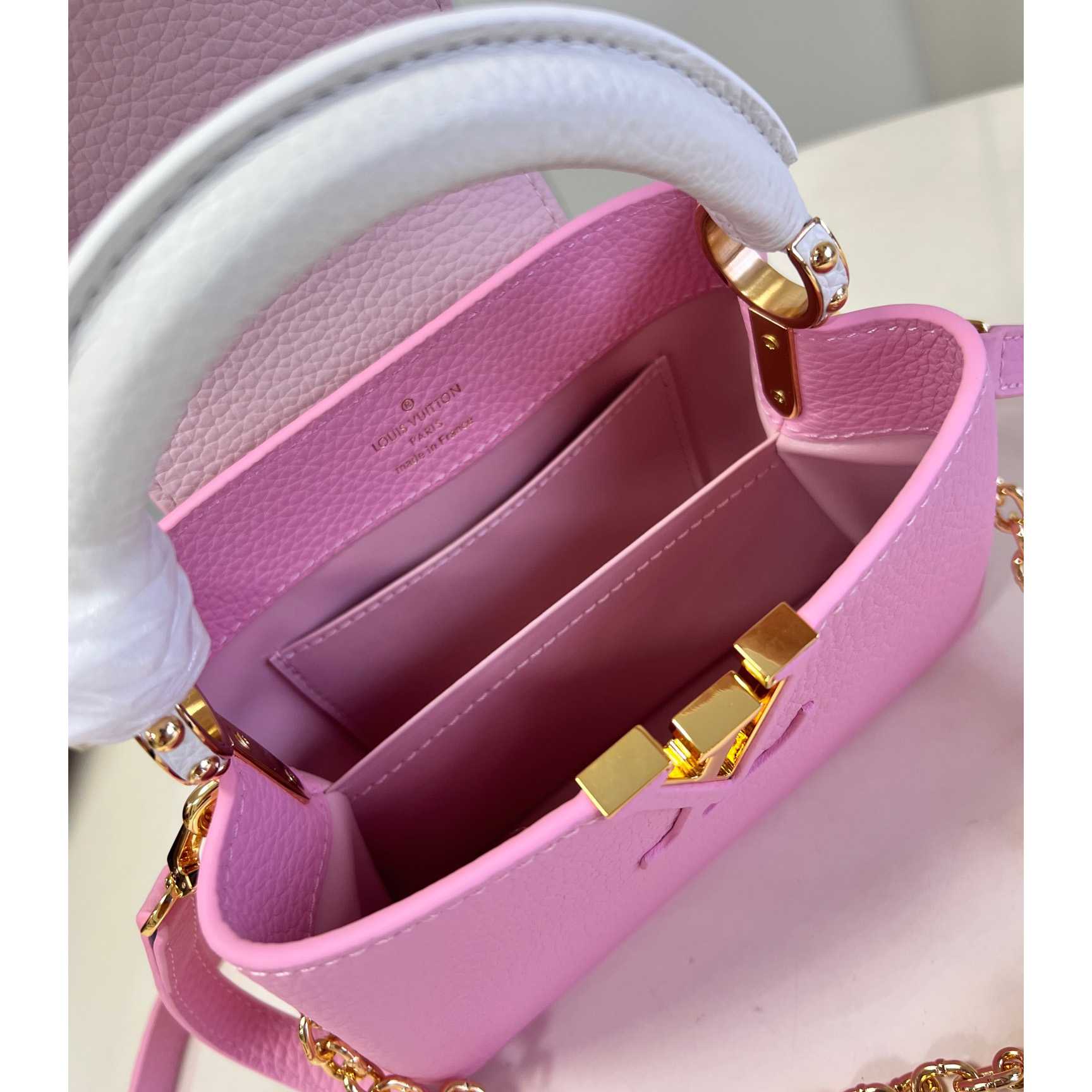 Louis Vuitton Capucines Mini Capucines (21x14x8cm)  M48865 - DopestKickz