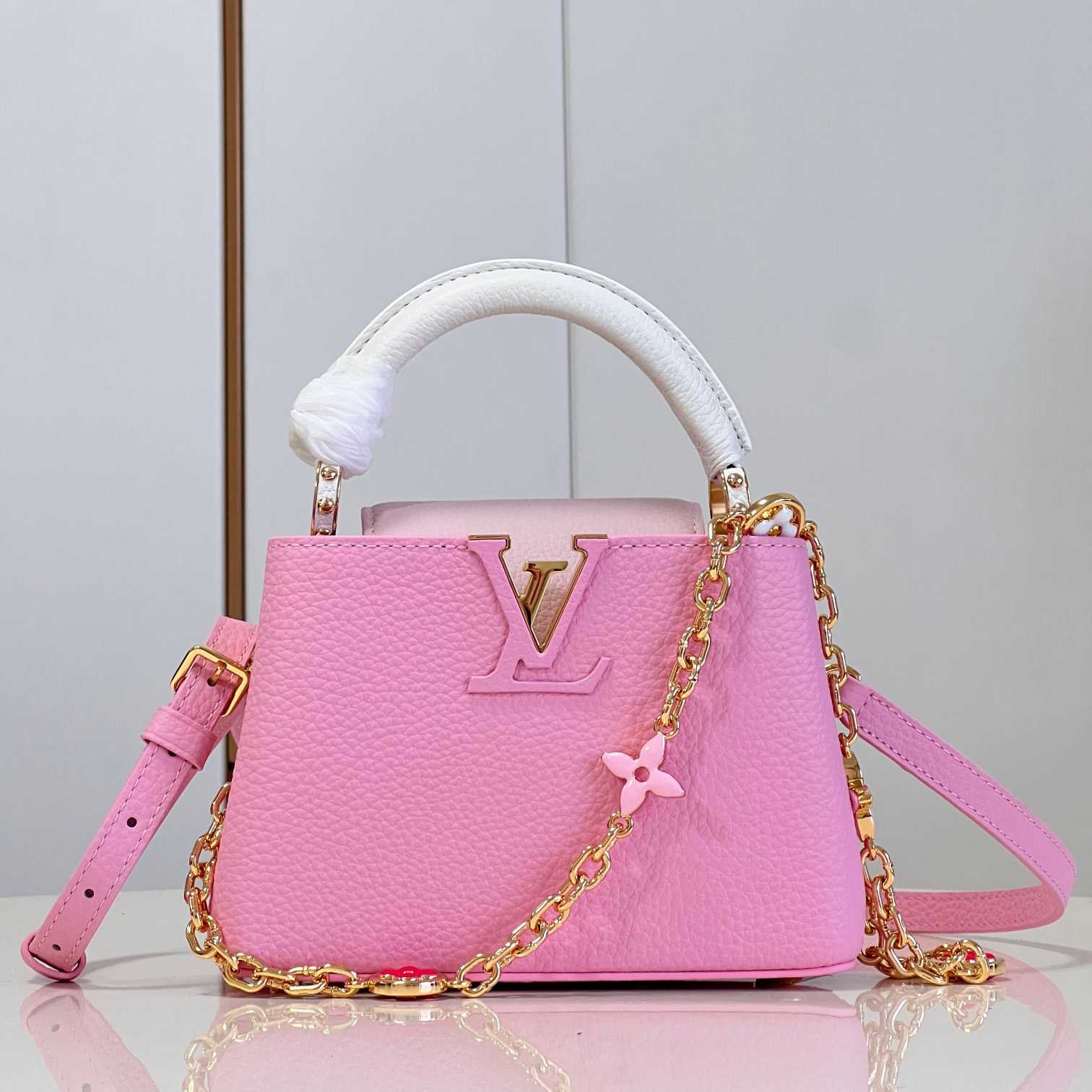 Louis Vuitton Capucines Mini Capucines (21x14x8cm)  M48865 - DopestKickz