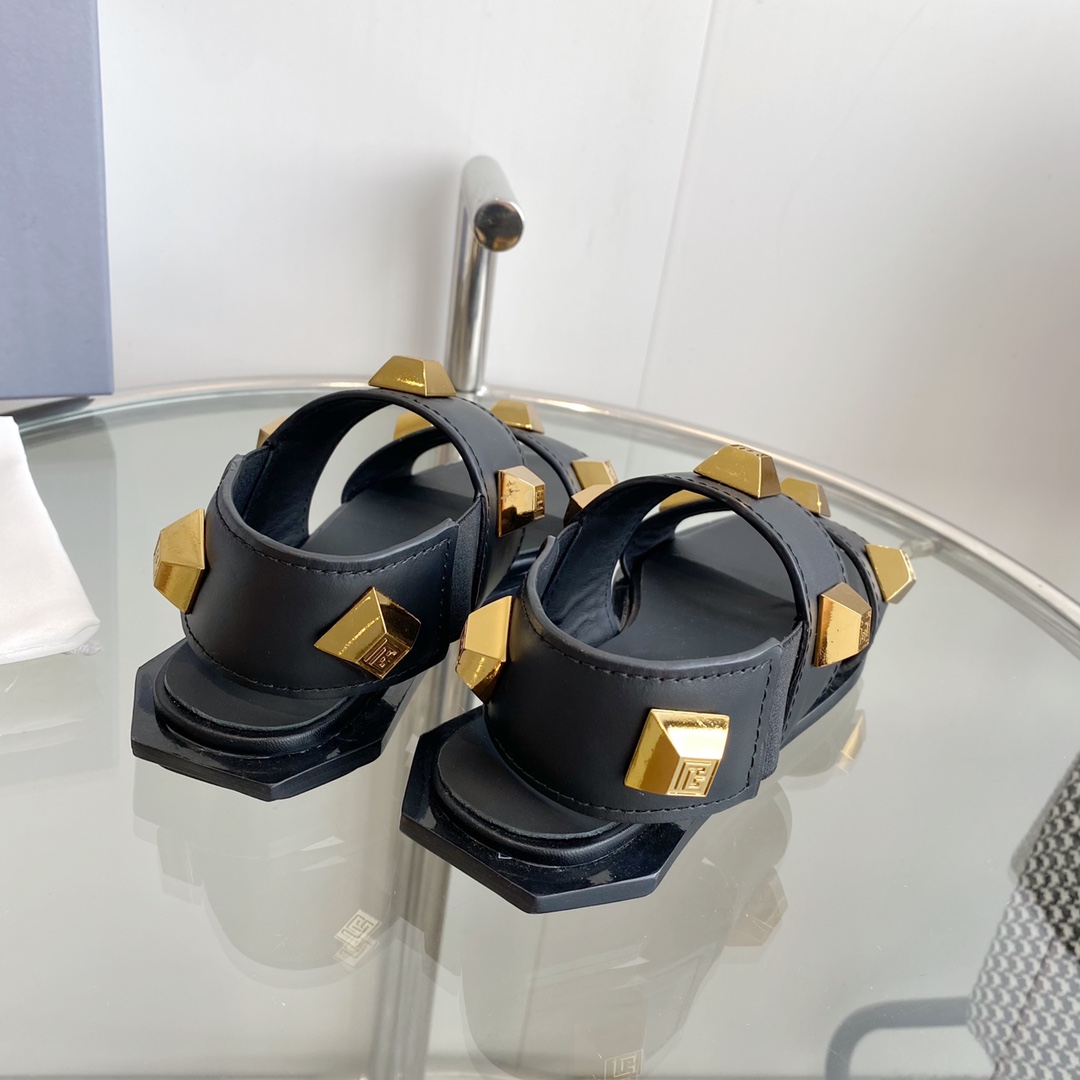 Balmain Studded Flat Sandals - DopestKickz