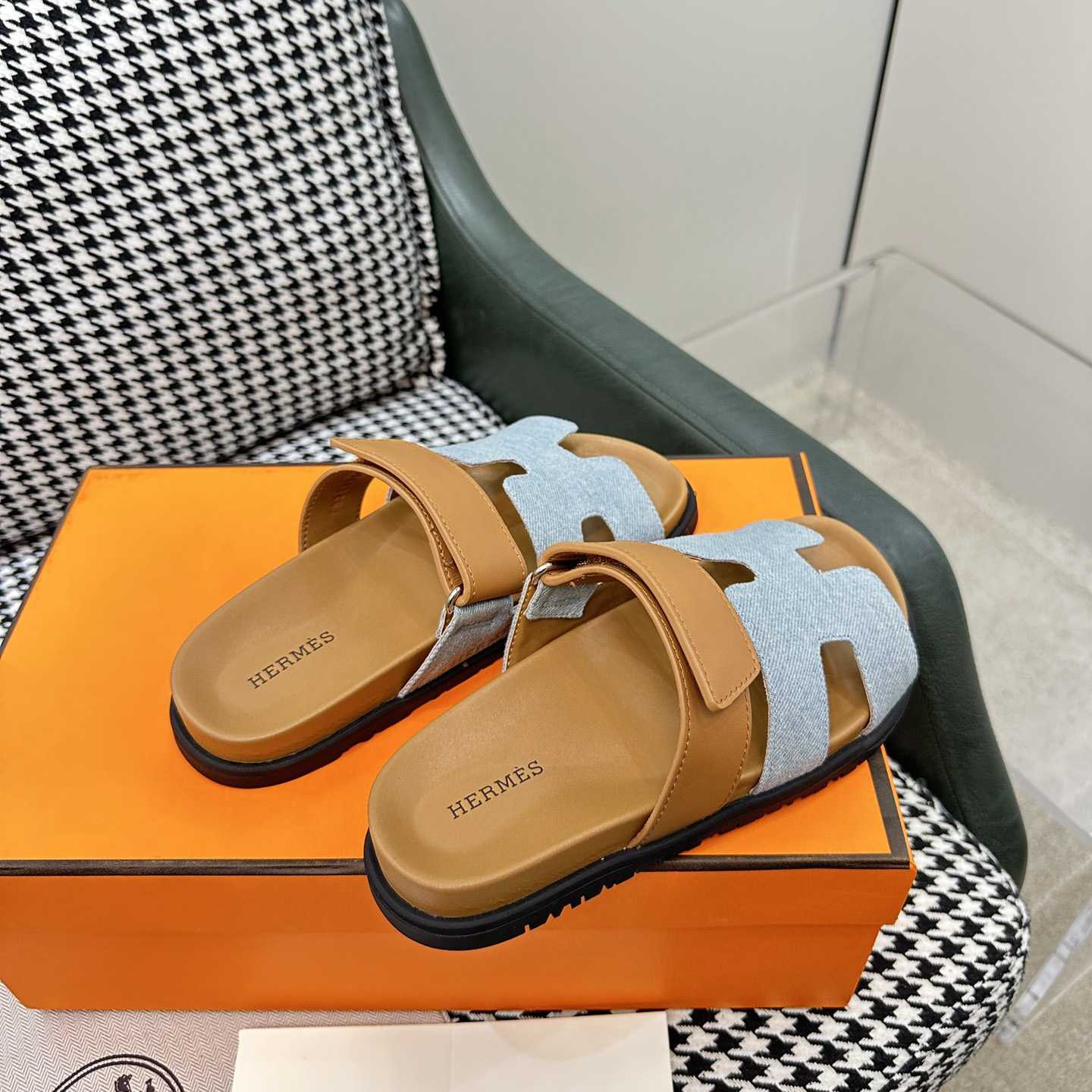 Hermes Women's Chypre Sandal  - DopestKickz