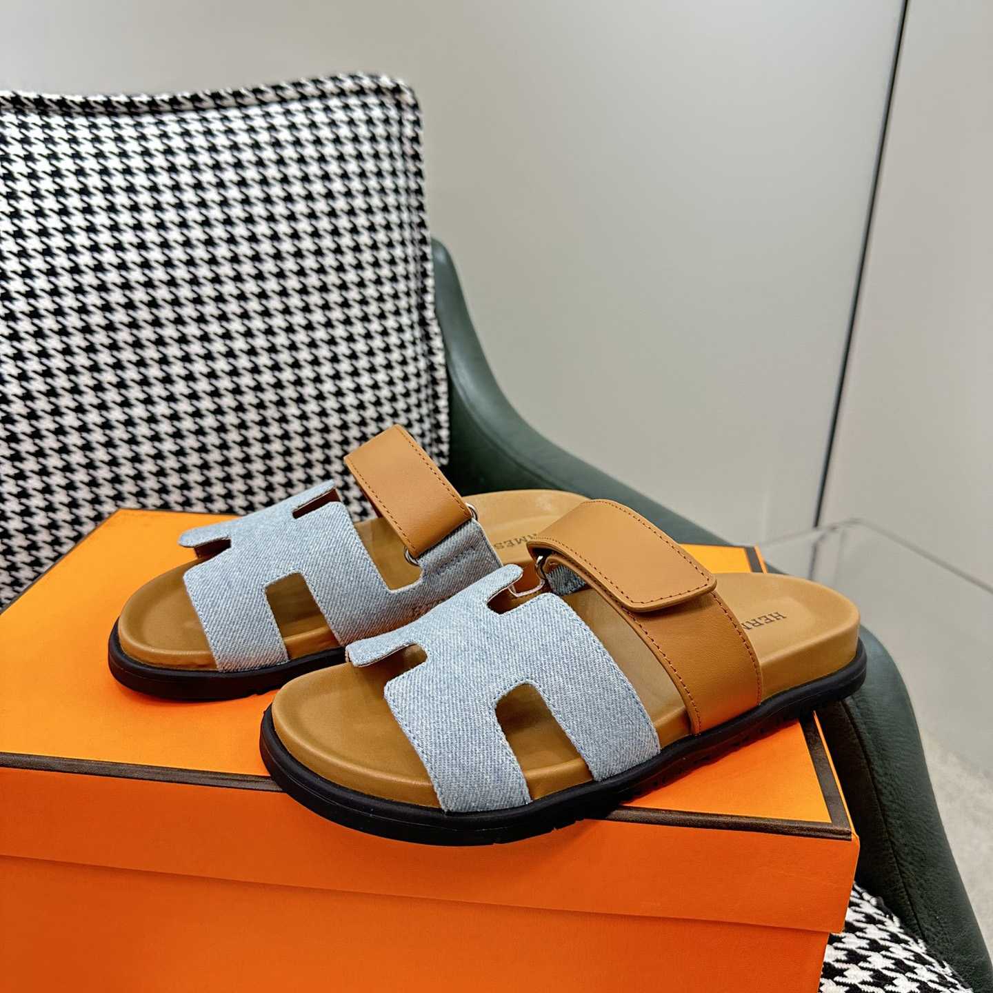 Hermes Women's Chypre Sandal  - DopestKickz