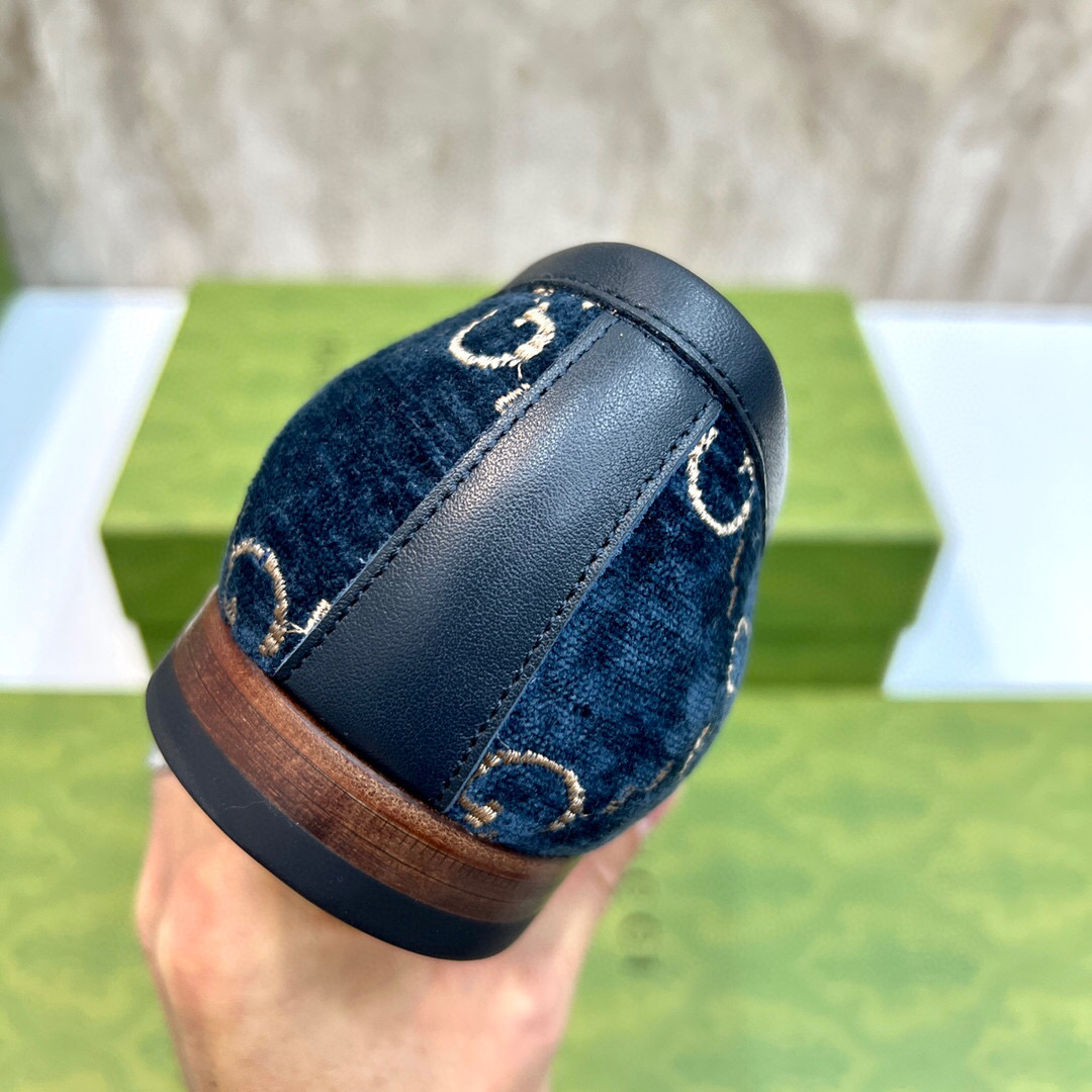 Gucci Men's Gucci Jordaan GG Velvet Loafer(Upon Uk Size) - DopestKickz