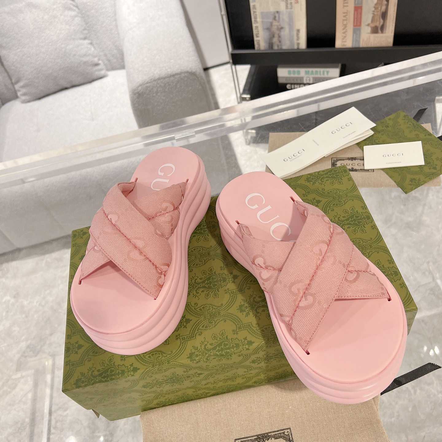 Gucci Women's GG Platform Slide Sandal - DopestKickz