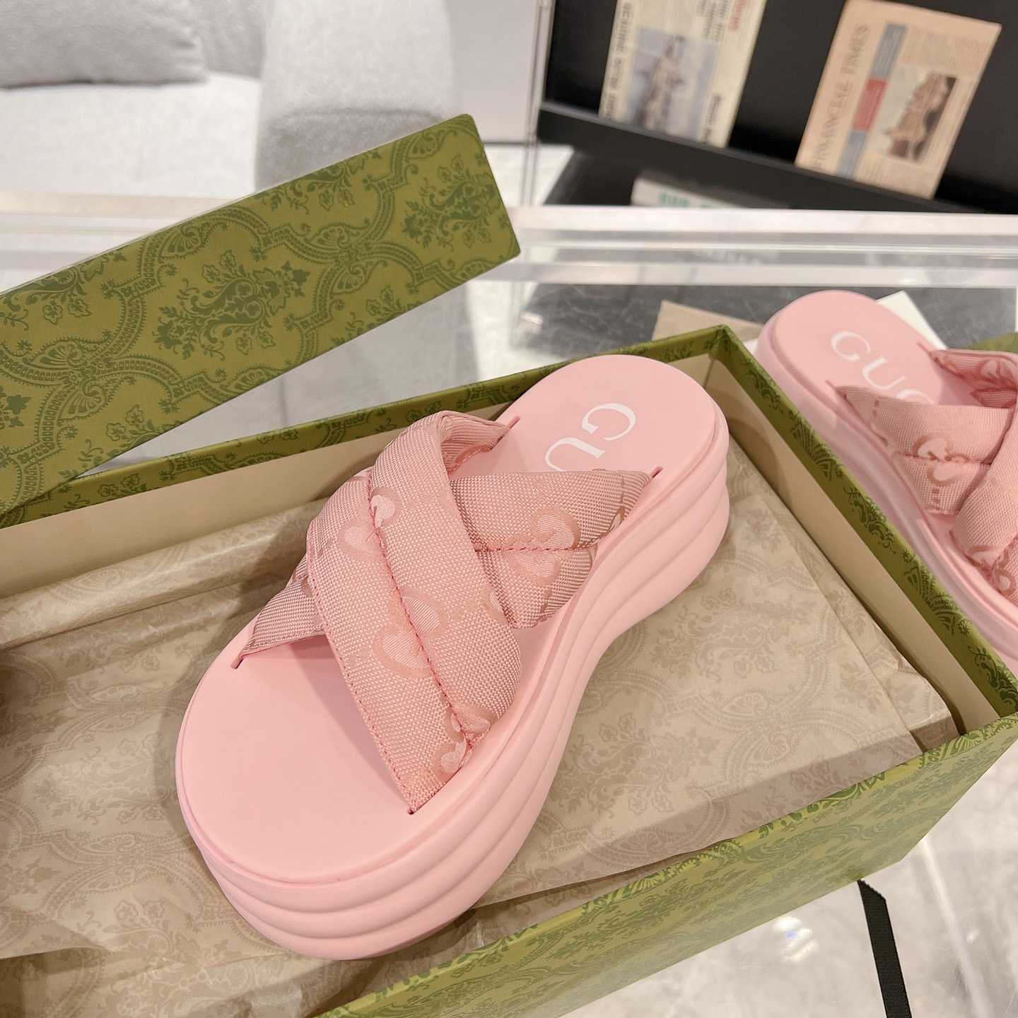 Gucci Women's GG Platform Slide Sandal - DopestKickz