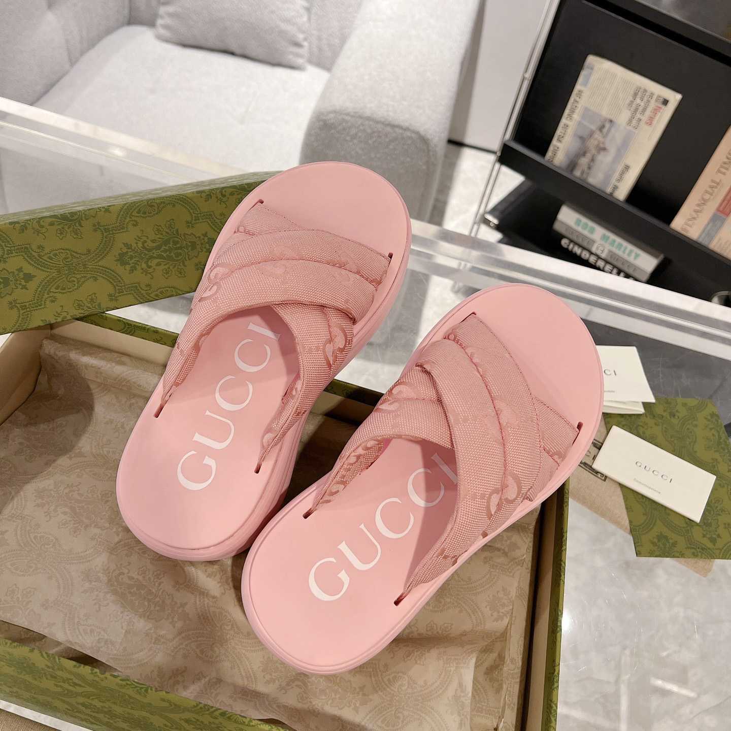 Gucci Women's GG Platform Slide Sandal - DopestKickz