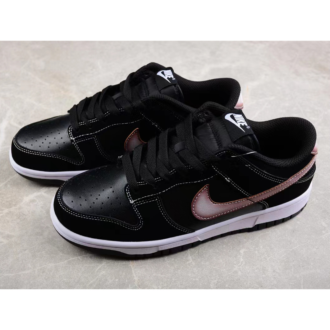 Nike Dunk Low Sneakers        fd6923-001  - DopestKickz
