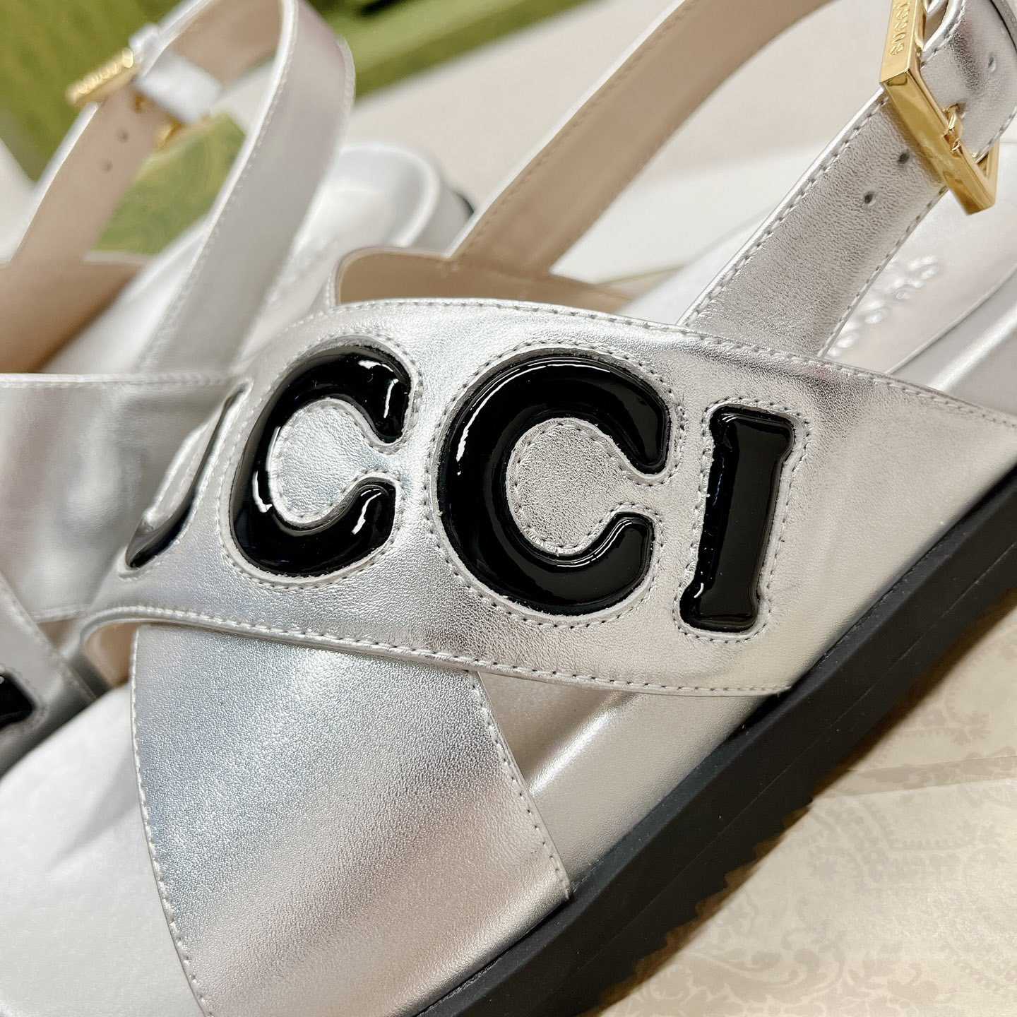 Gucci Women's Sandal - DopestKickz