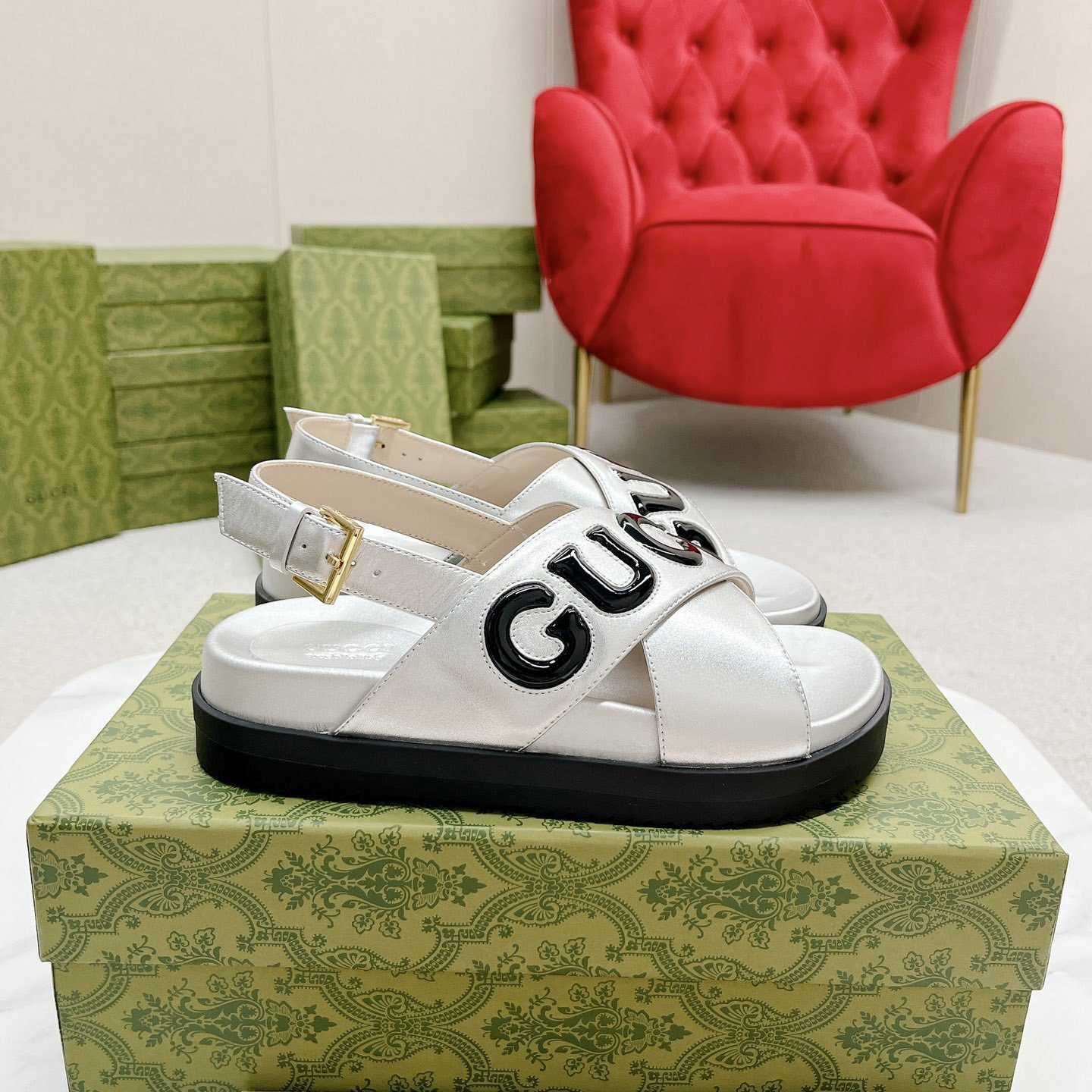 Gucci Women's Sandal - DopestKickz