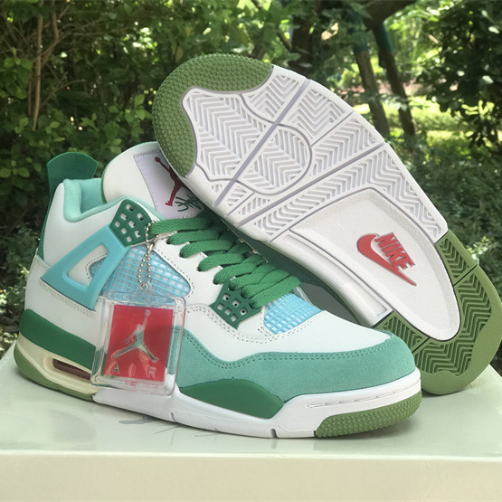 Air Jordan 4 PE SB  Sneakers      AJ4-KNCW - DopestKickz