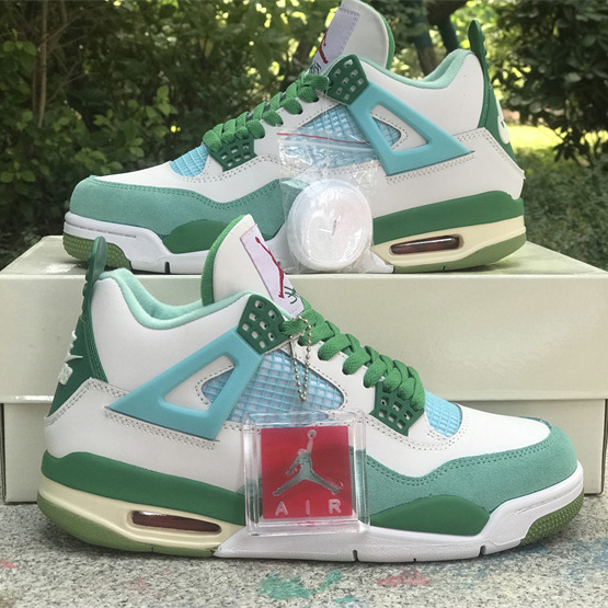 Air Jordan 4 PE SB  Sneakers      AJ4-KNCW - DopestKickz