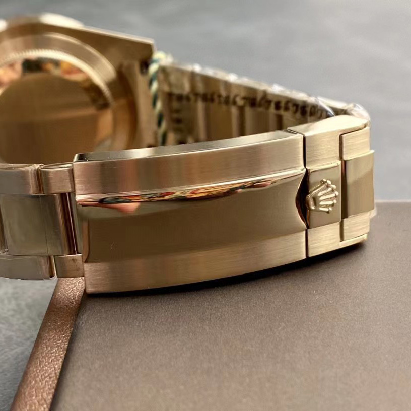 Rolex Submariner Watch   - DopestKickz