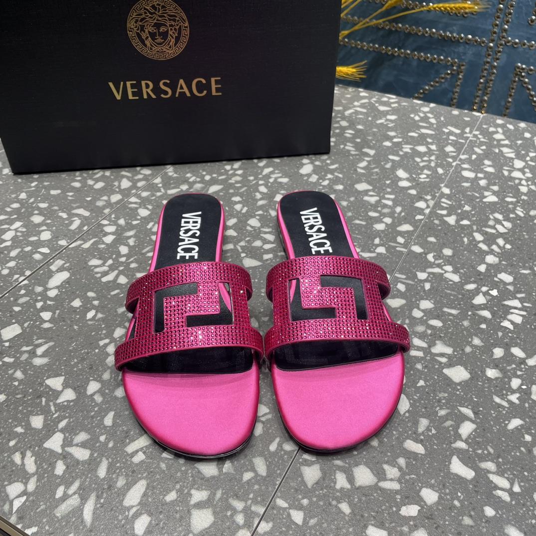 Versace Greca Maze Crystal Flat Sandals - DopestKickz