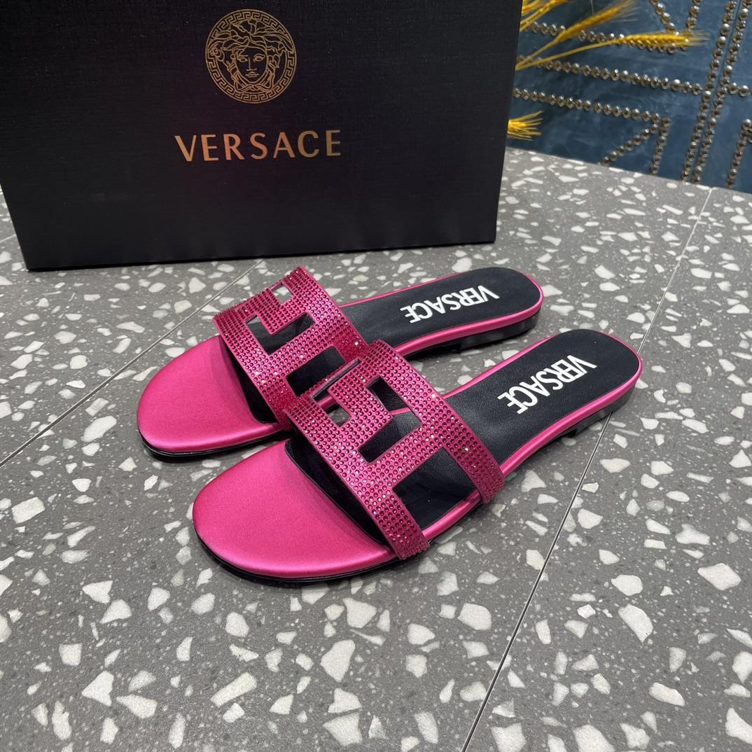 Versace Greca Maze Crystal Flat Sandals - DopestKickz