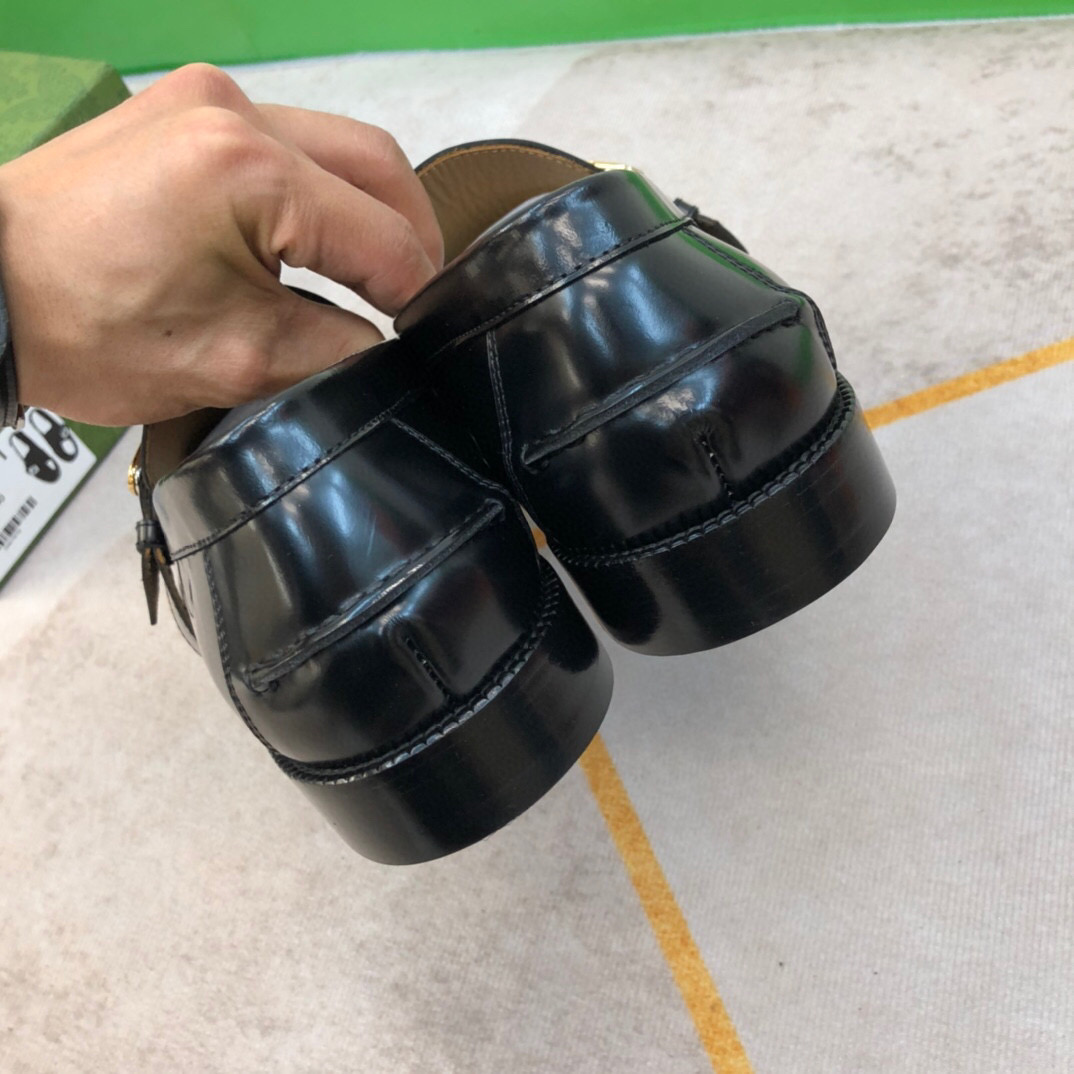 Gucci Logo-plaque Leather Loafers (Upon Uk Size) - DopestKickz