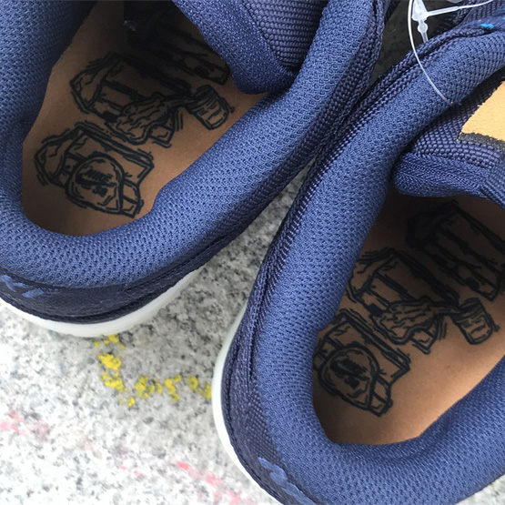 Nike SB Dunk Low Sneakers          DX6775-400 - DopestKickz