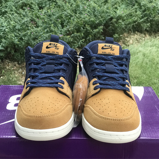 Nike SB Dunk Low Sneakers          DX6775-400 - DopestKickz